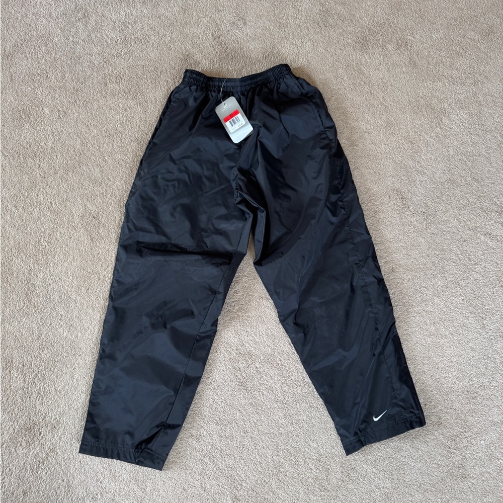 Nike Black Joggers with Relaxed Fit and Drawstring Waist